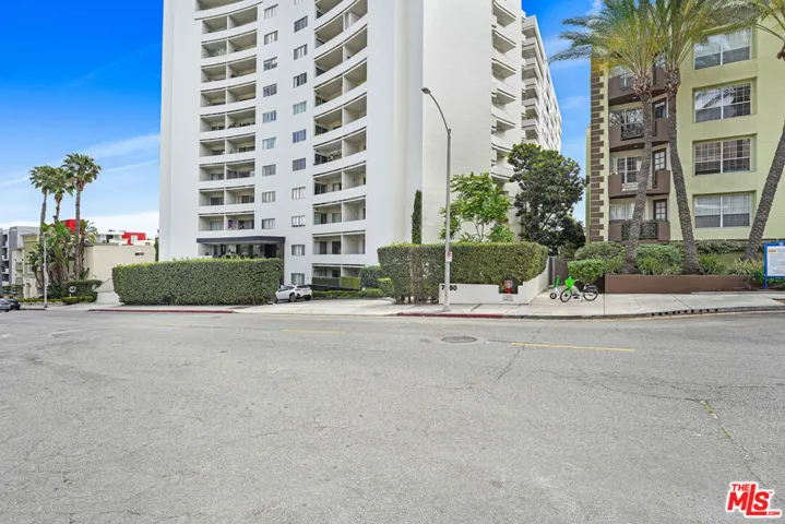 7250 Franklin Avenue 503, Los Angeles, California 90046