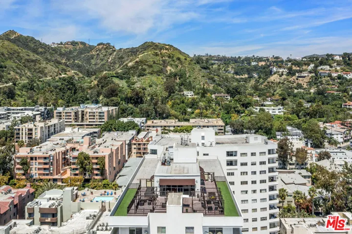 7250 Franklin Avenue 503, Los Angeles, California 90046