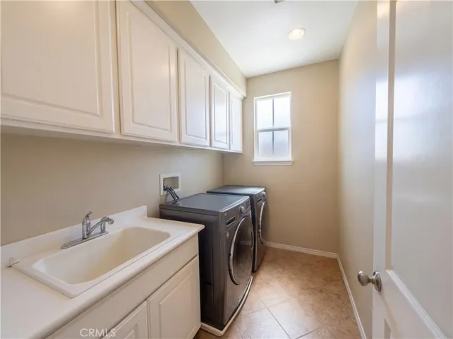28327 Serenity Falls, Menifee, California 92585