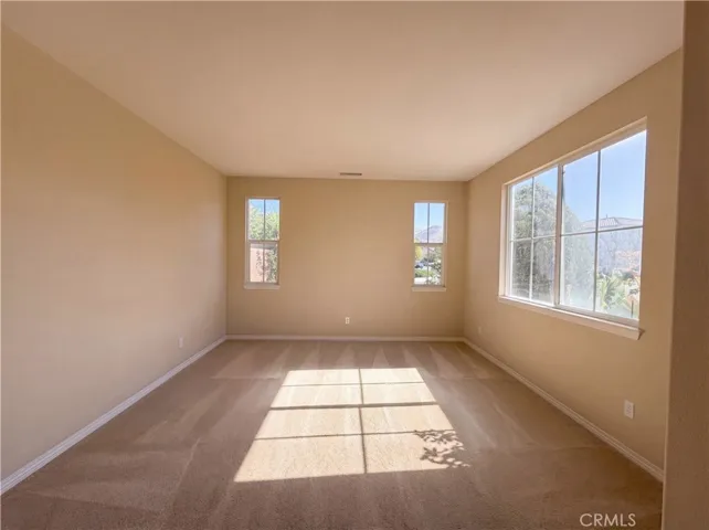 28327 Serenity Falls, Menifee, California 92585
