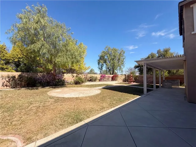 28327 Serenity Falls, Menifee, California 92585