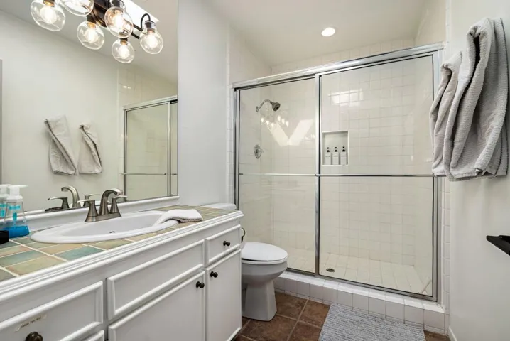 76-web-or-mls-LBMaria_OPMG_0326_076