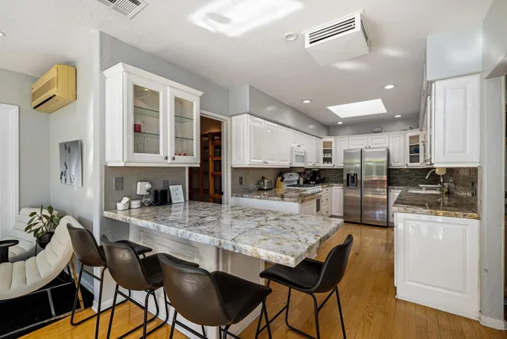 27-web-or-mls-LBMaria_OPMG_0326_027