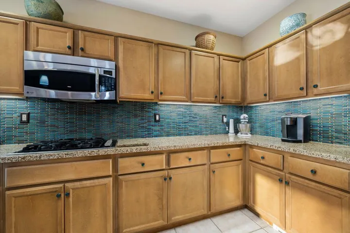 41-web-or-mls-JMTulare_OPMG_0326_041