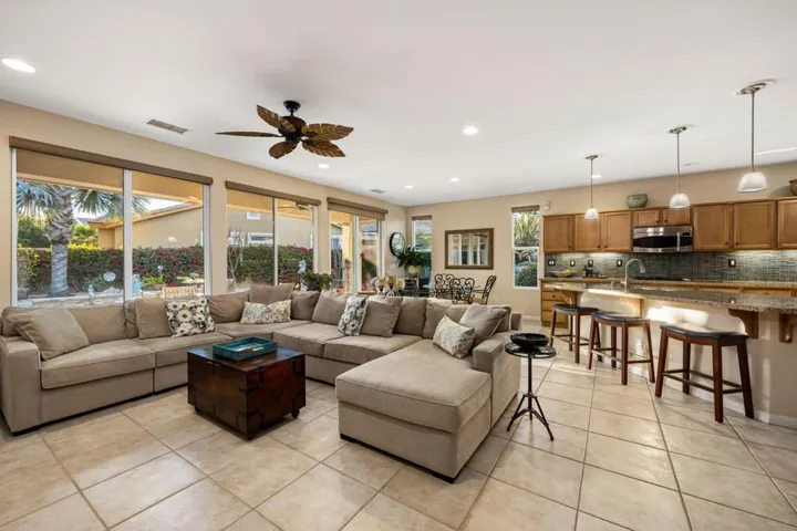 33-web-or-mls-JMTulare_OPMG_0326_033
