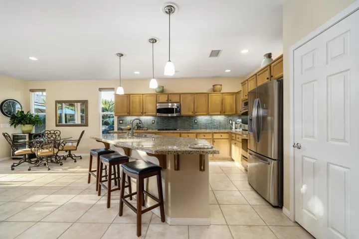 39-web-or-mls-JMTulare_OPMG_0326_039
