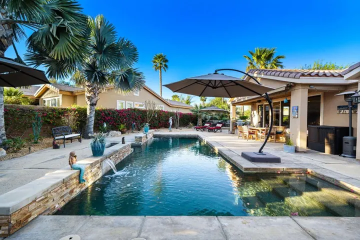 26-web-or-mls-JMTulare_OPMG_0326_026