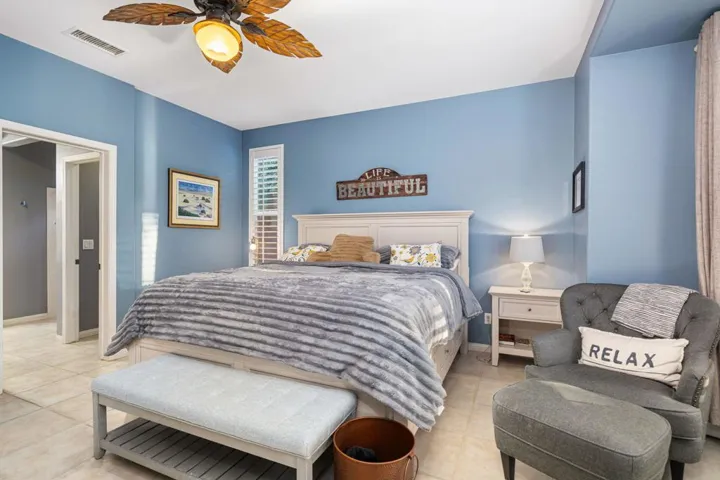 44-web-or-mls-JMTulare_OPMG_0326_044