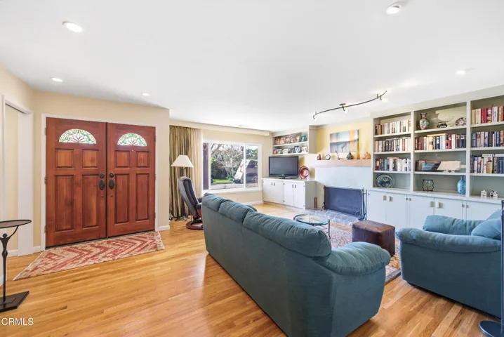 271 Calle Higuera -8