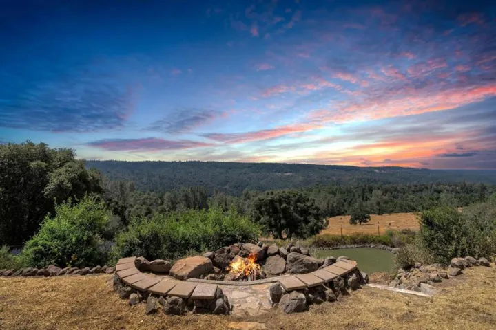 19860 Camino Del Aparicio, Fiddletown, California 95629
