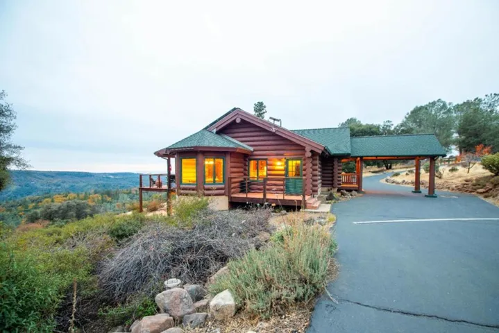 19860 Camino Del Aparicio, Fiddletown, California 95629