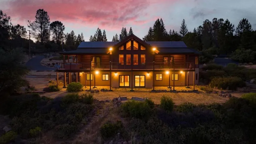 19860 Camino Del Aparicio, Fiddletown, California 95629