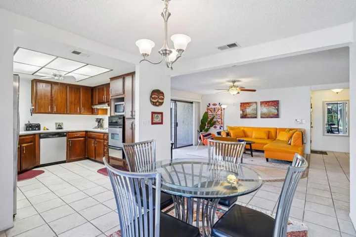 7-web-or-mls-E Ramon Rd-S1303-007