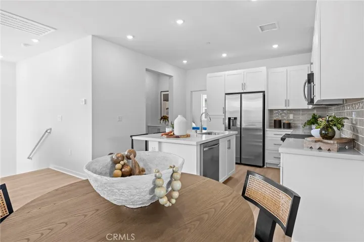 3648 S. Eichler Paseo 5, Ontario, California 91761