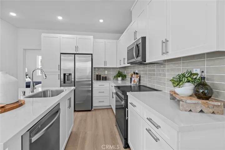 3648 S. Eichler Paseo 5, Ontario, California 91761