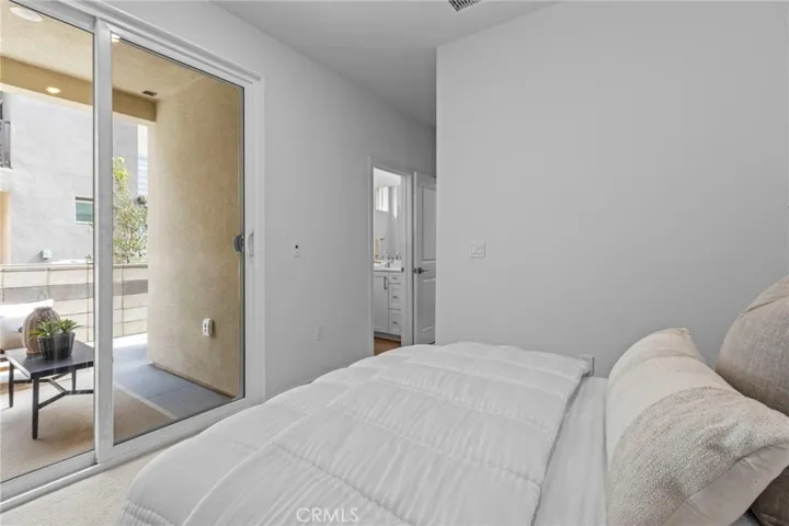 3648 S. Eichler Paseo 5, Ontario, California 91761