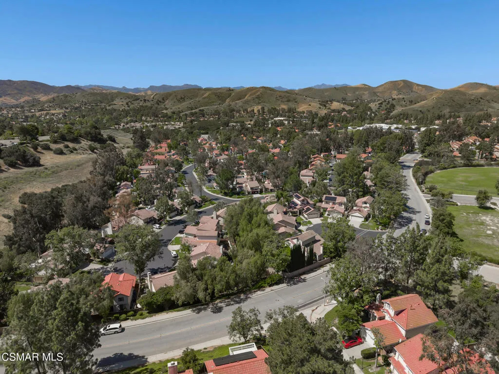 974 Quarterhorse Ln  -  HsHProd-6