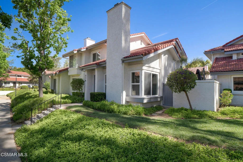 974 Quarterhorse Ln  -  HsHProd-9