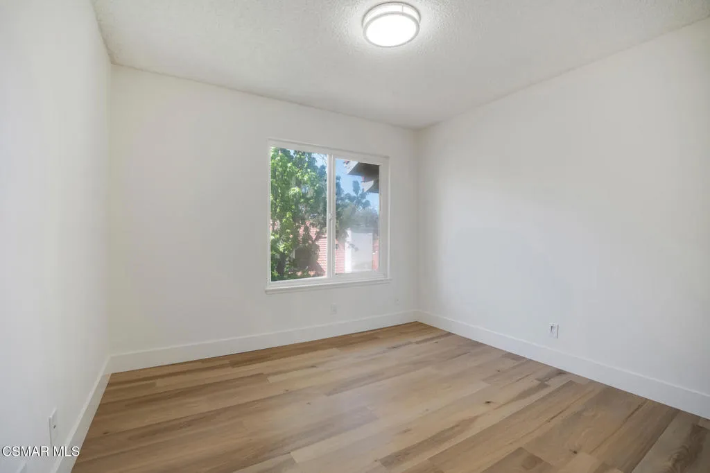 974 Quarterhorse Ln  -  HsHProd-30