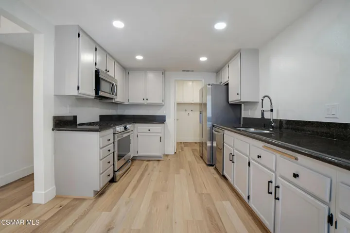 974 Quarterhorse Ln  -  HsHProd-19
