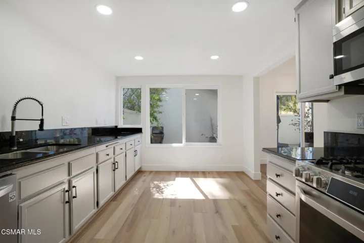 974 Quarterhorse Ln  -  HsHProd-21