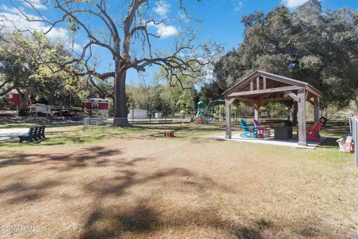 Playground/Picnic area
