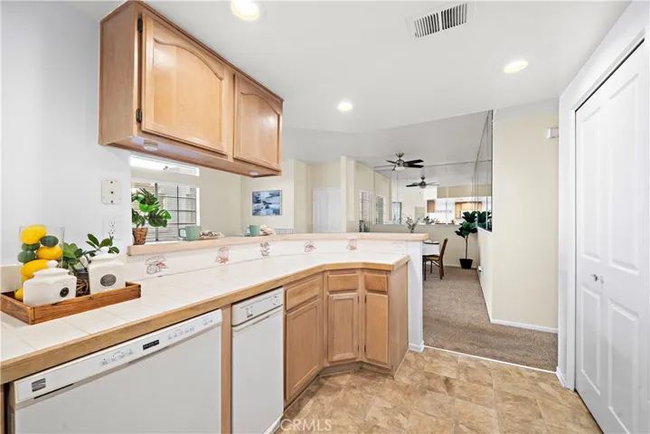 Kitchen has plenty of counter space and a nice size pantry
