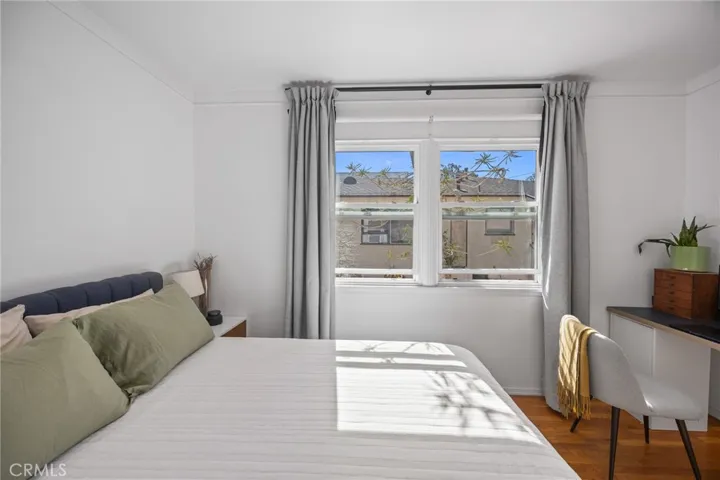 3017 4th, Santa Monica, California 90405