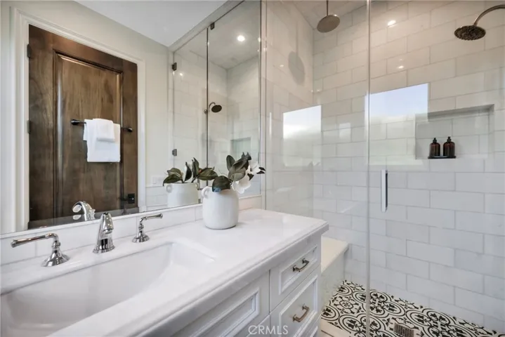 Bathroom #2
