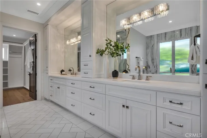 Primary Ensuite Bathroon