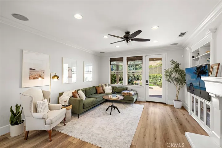 21 Snow Bush, Ladera Ranch, California 92694