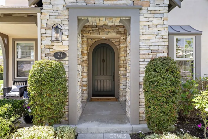 21 Snow Bush, Ladera Ranch, California 92694
