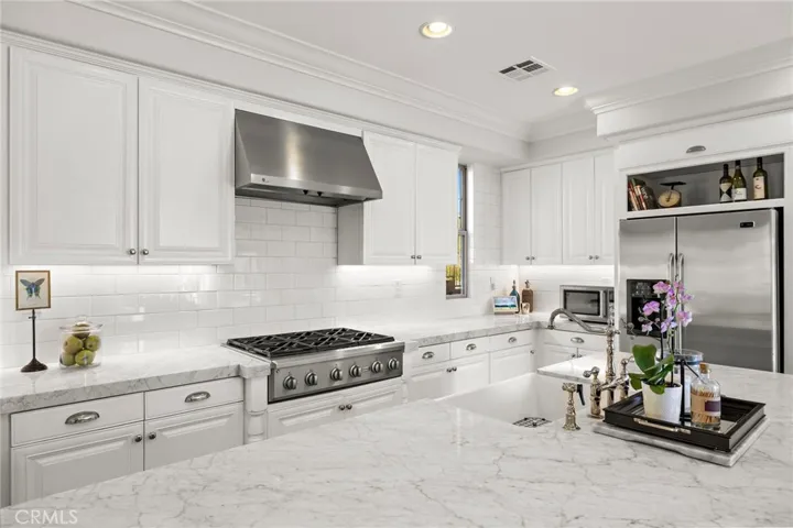 21 Snow Bush, Ladera Ranch, California 92694