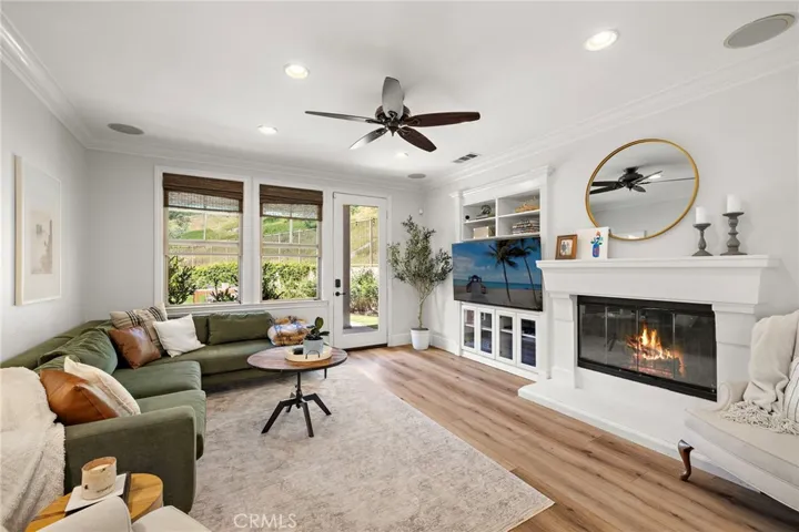 21 Snow Bush, Ladera Ranch, California 92694