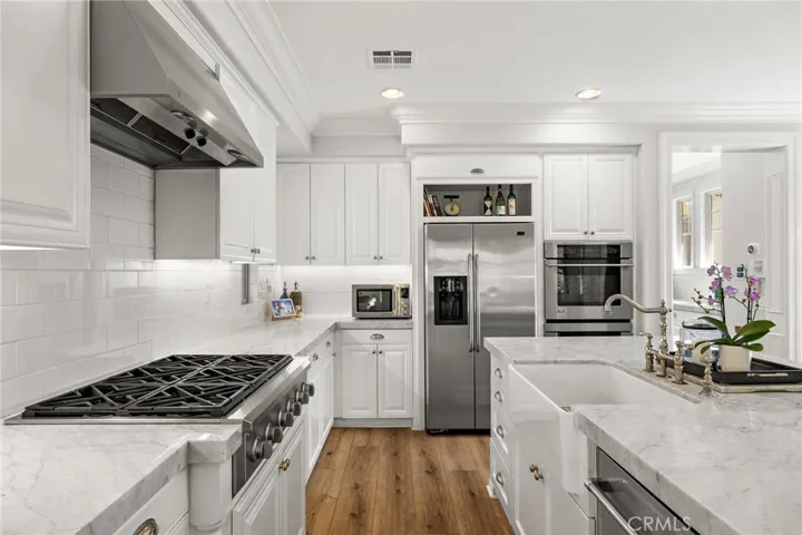 21 Snow Bush, Ladera Ranch, California 92694