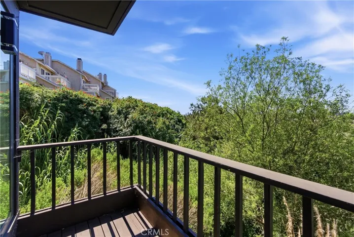 1095 Mesa Bluff, Costa Mesa, California 92627