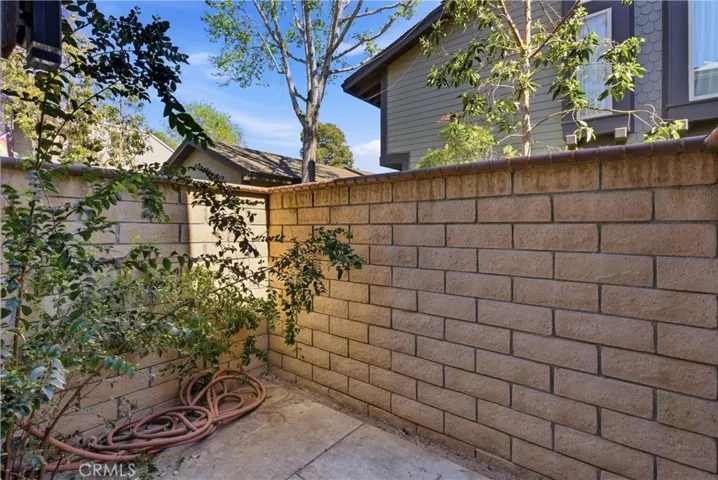 1095 Mesa Bluff, Costa Mesa, California 92627