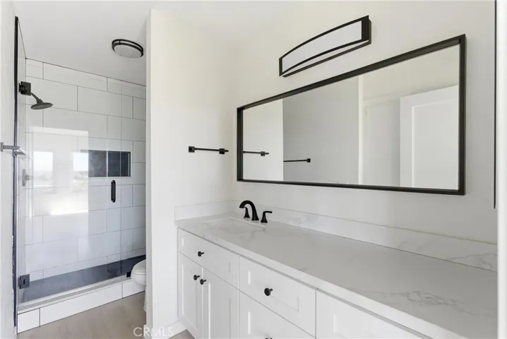 1095 Mesa Bluff, Costa Mesa, California 92627