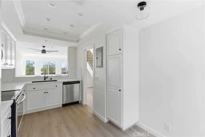 1095 Mesa Bluff, Costa Mesa, California 92627