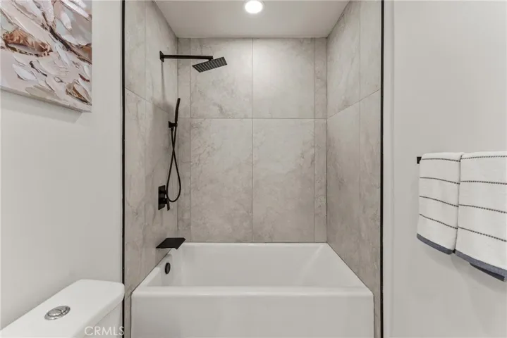 ADU