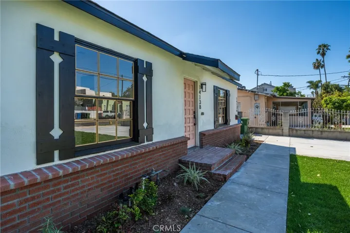 14138 Archwood, Van Nuys, California 91405