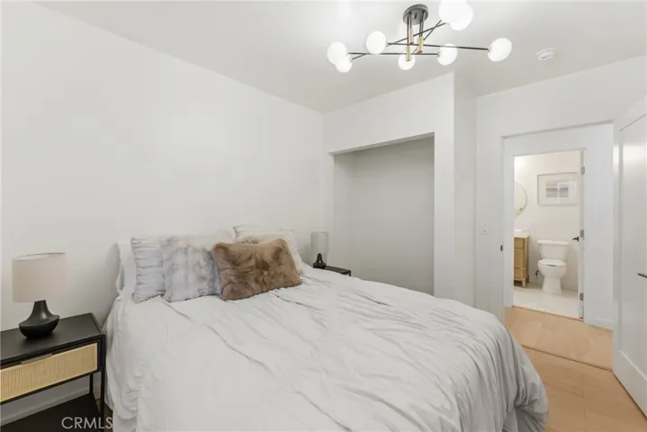 14138 Archwood, Van Nuys, California 91405