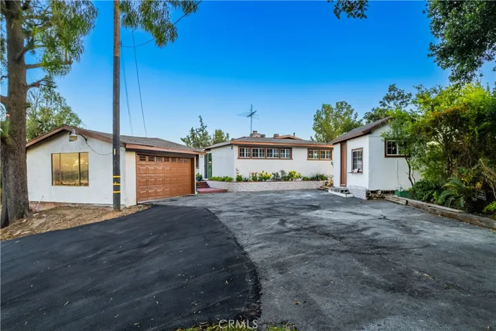14904 Edgeridge Drive, Hacienda Heights, California 91745