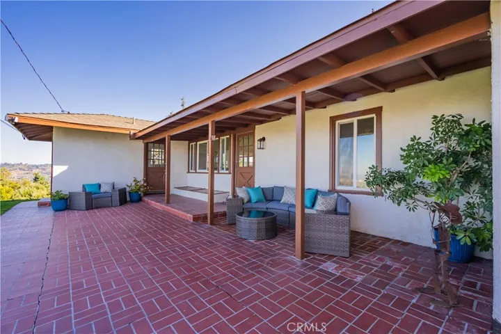 14904 Edgeridge Drive, Hacienda Heights, California 91745