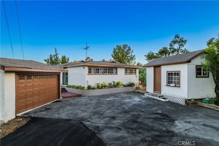 14904 Edgeridge Drive, Hacienda Heights, California 91745