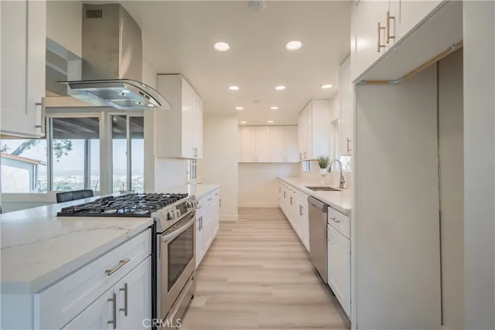 14904 Edgeridge Drive, Hacienda Heights, California 91745