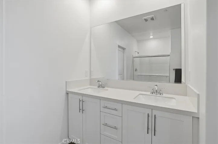 PHOTOS ARE OF MODEL MATCH AND HAVE BEEN VIRTUALLY STAGED. INTERIOR AND EXTERIOR FINISHES MAY VARY
