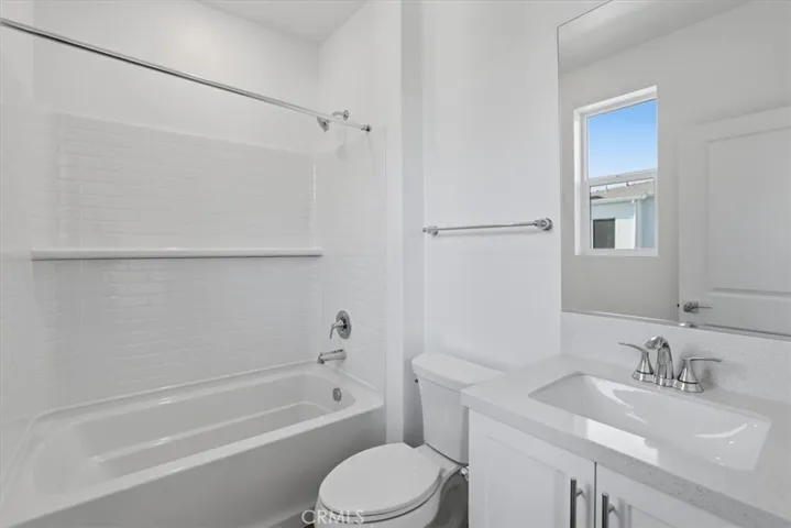 3rd Level Secondary Full Bathroom PHOTOS ARE OF MODEL MATCH AND HAVE BEEN VIRTUALLY STAGED. INTERIOR AND EXTERIOR FINISHES MAY VARY