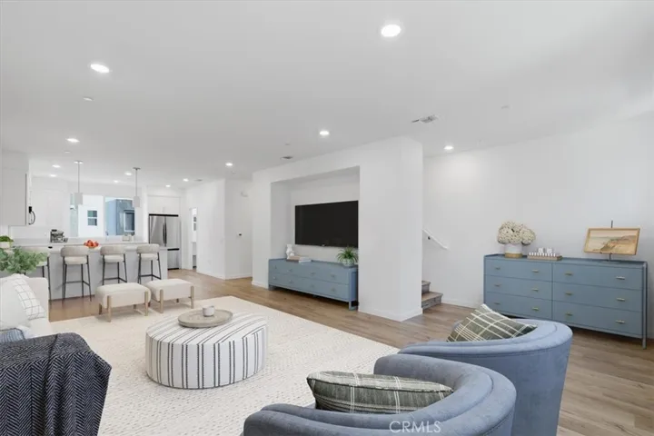2nd Level Open Concept PHOTOS ARE OF MODEL MATCH AND HAVE BEEN VIRTUALLY STAGED. INTERIOR AND EXTERIOR FINISHES MAY VARY