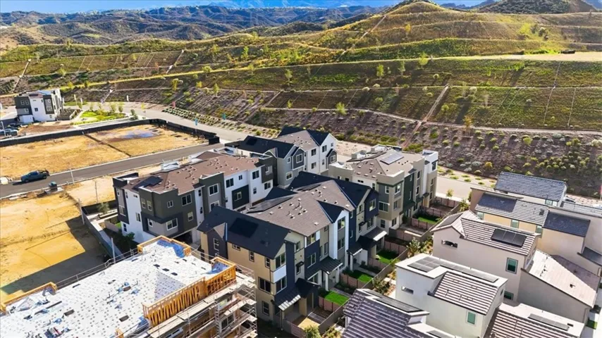 PHOTOS ARE OF MODEL MATCH AND HAVE BEEN VIRTUALLY STAGED. INTERIOR AND EXTERIOR FINISHES MAY VARY